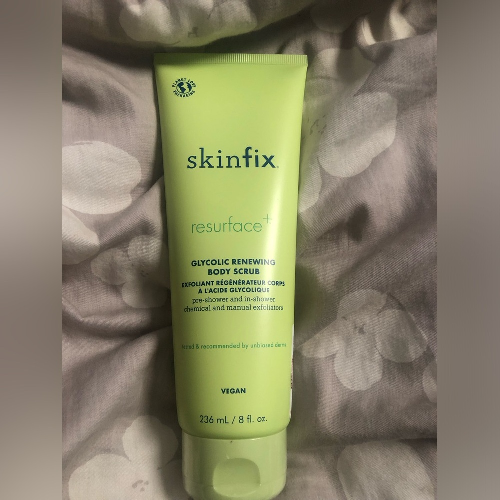 Skinfix Resurface+ Glycolic Renewing Body Scrub 8oz